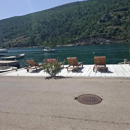 몬코비츠 아파트 Mokošica
