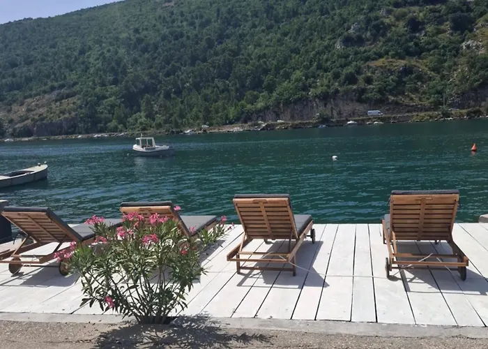 Monkovic Appartement *